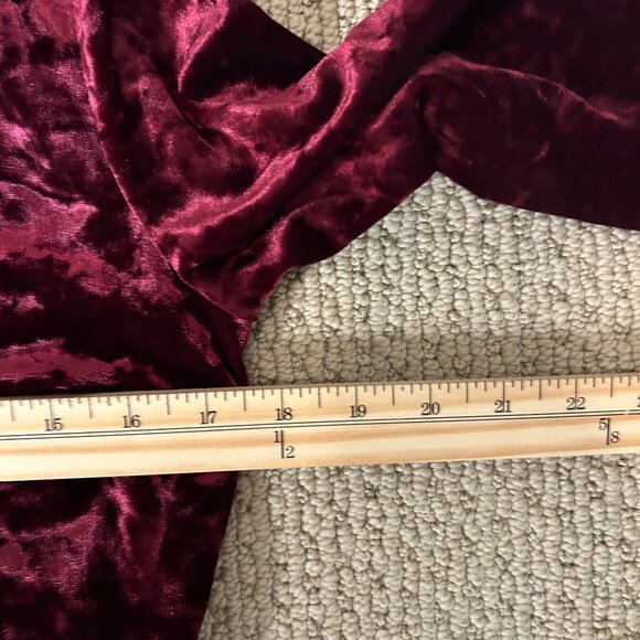 Bardot Dress Women's SZ10L Crushed Velvet Burgundy Choker Deep V Whimsygoth - Picture 6 of 7